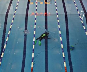 diving